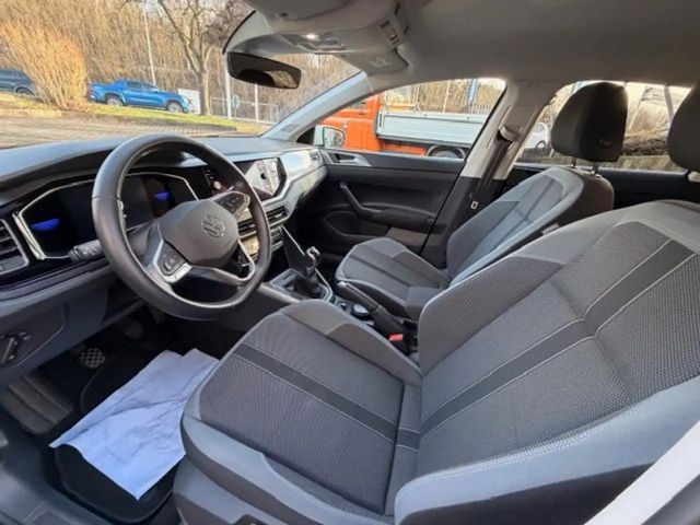 Volkswagen Polo 1.0 TSI IQ.Drive Style