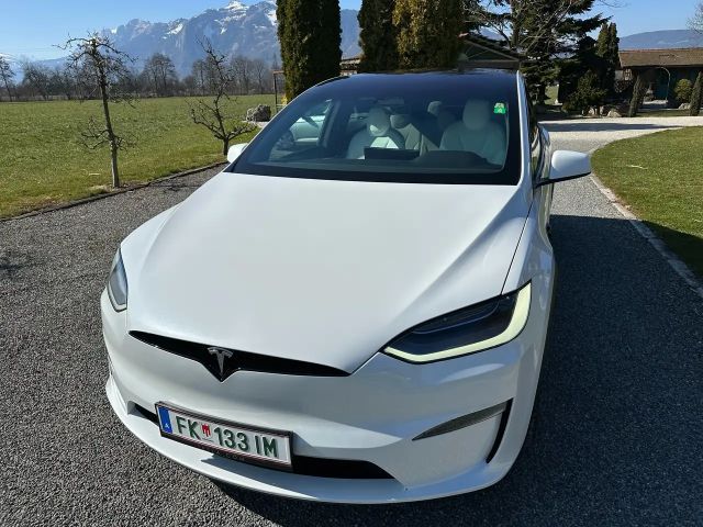 Tesla Model X LongRange neues Model 7 Sitze 22 Zoll AHK