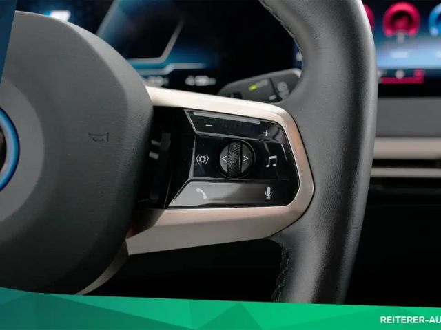 BMW iX xDrive50