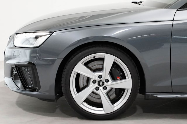 Audi S4 Avant Quattro