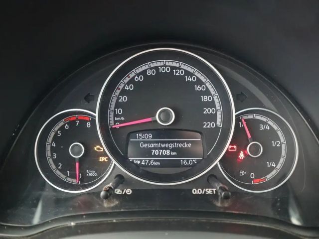 Volkswagen up! /DAB/KAMERA/PDC/BLUETOOTH