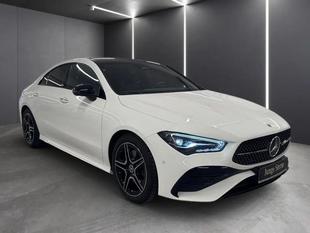 Mercedes-Benz CLA 200 AMG Line Coupé