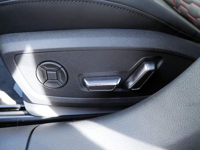 Audi RS6 Avant Quattro