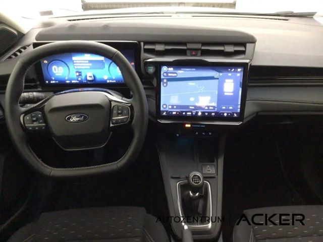 Ford Puma EcoBoost Titanium