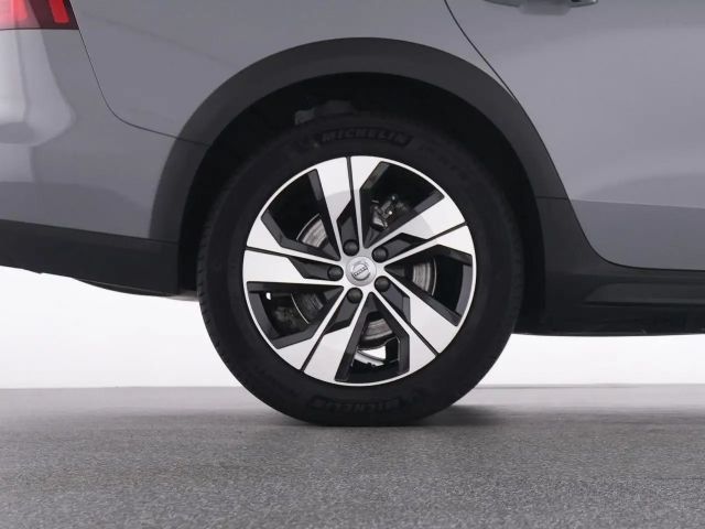 Volvo V60 Cross Country AWD Plus