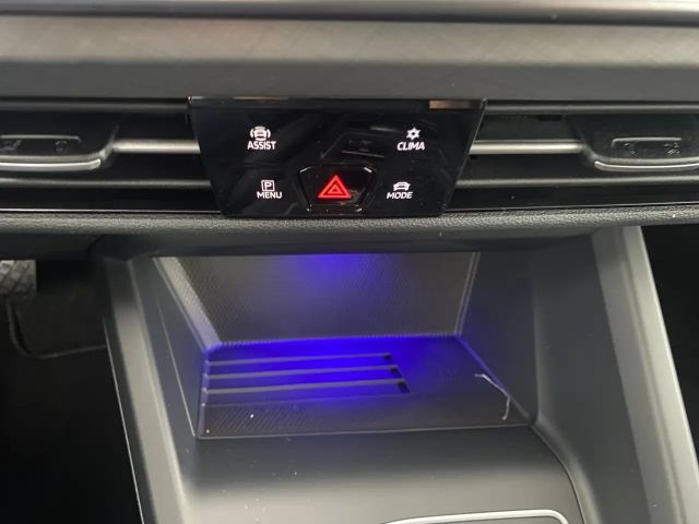 Volkswagen Golf Business DSG Variant