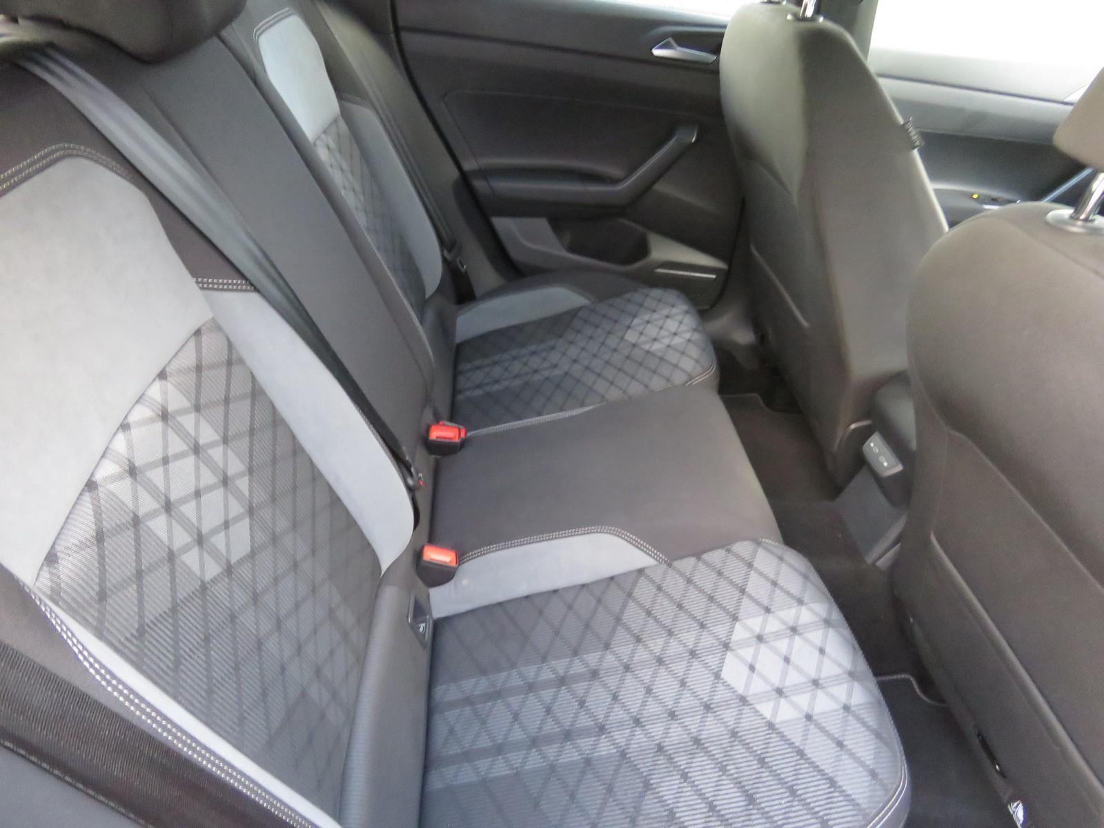 Volkswagen Taigo IQ.Drive R-Line Style