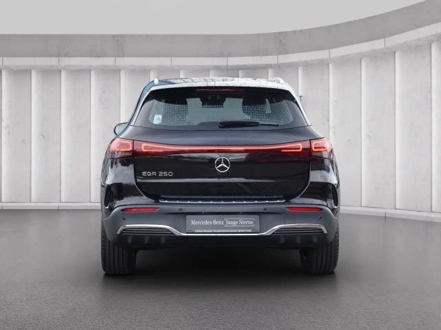 Mercedes-Benz EQA 250 AMG Line