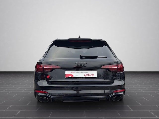 Audi RS4 Avant Quattro