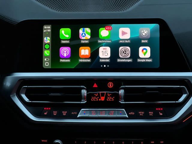 BMW 320 320i M-Sport Sedan