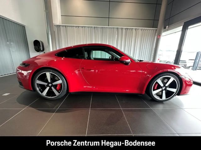 Porsche 992 Carrera Coupé S