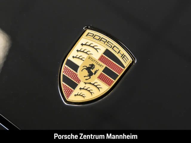 Porsche Panamera 4 E-Hybrid