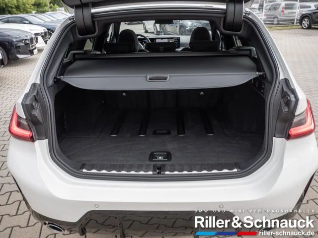 BMW 320 320d M-Sport Touring xDrive