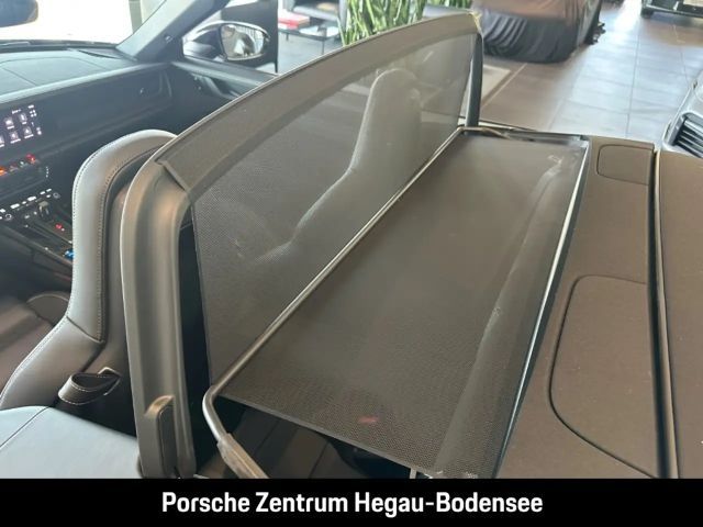 Porsche 992 Cabrio Carrera GTS