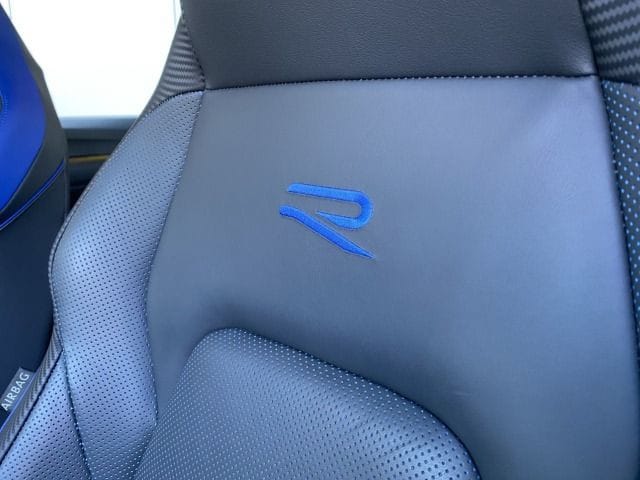 Volkswagen Golf Golf R Performance 2,0 l TSI 4M DSG IQ.Light*ACC