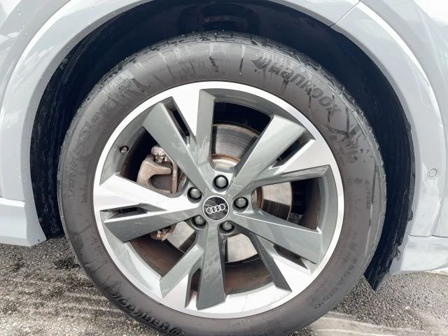 Audi Q4 e-tron 50 Quattro