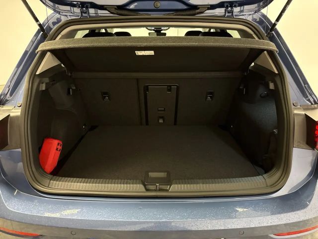 Volkswagen Golf DSG Life