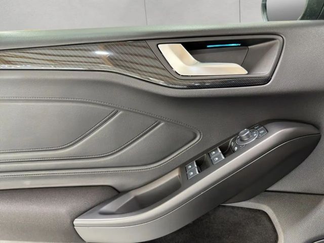 Ford Focus ST Line Wagon