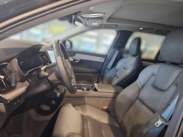 Volvo XC90 AWD Dark Plus