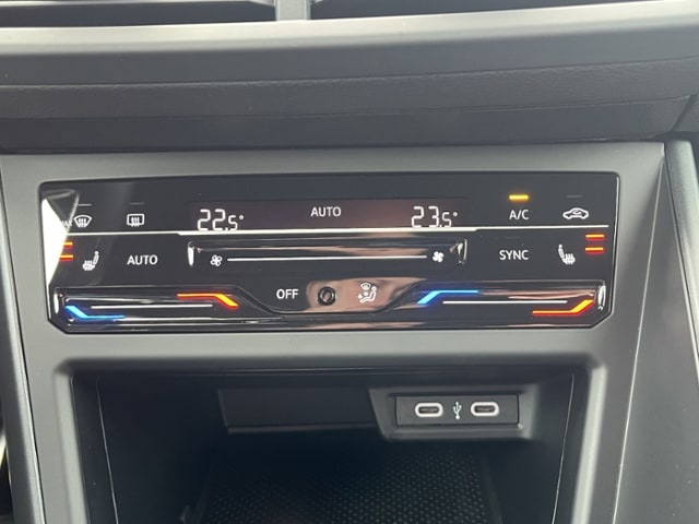 Volkswagen Polo 1.0 TSI DSG R-Line