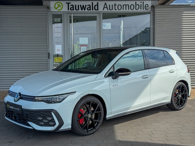 Volkswagen Golf DSG Golf VIII IQ.Drive Style