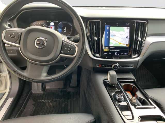 Volvo V60 AWD Recharge T6