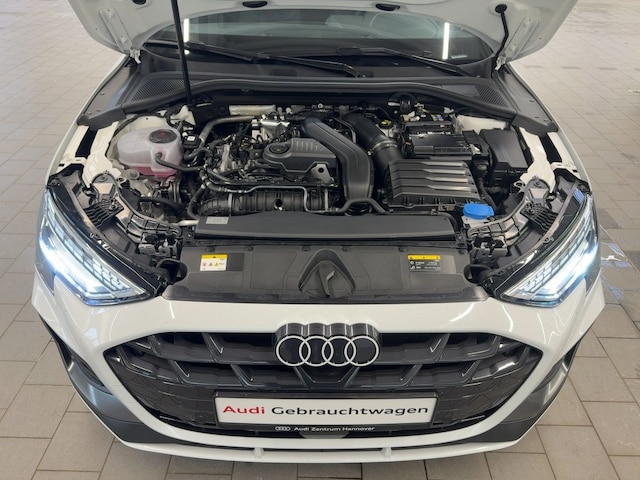 Audi A3 35 TFSI S-Line S-Tronic Sportback