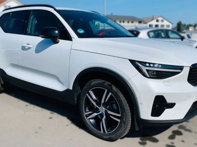 Volvo XC40 Dark Plus