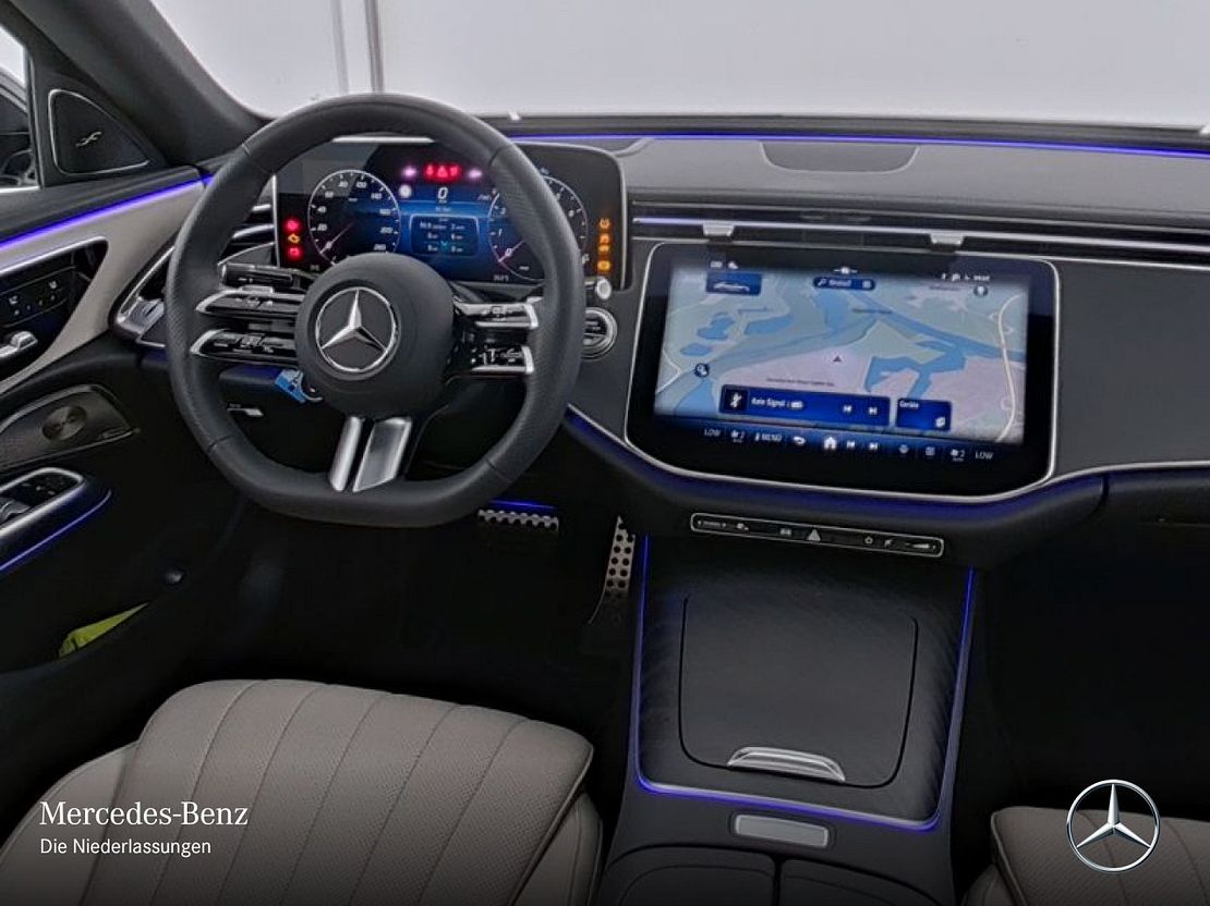 Mercedes-Benz E 200 Sedan