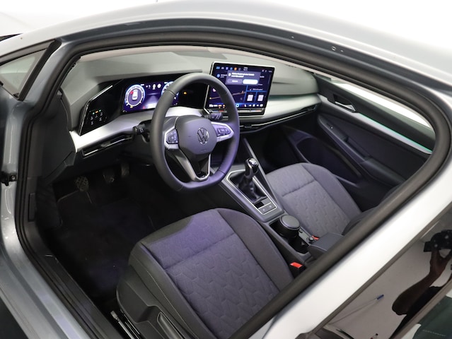 Volkswagen Golf 1.5 TSI Golf VIII IQ.Drive