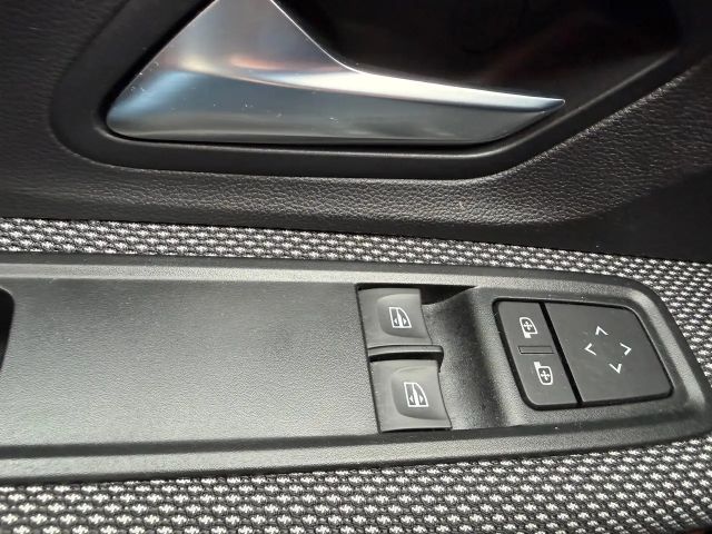 Dacia Sandero Comfort Stepway TCe 90