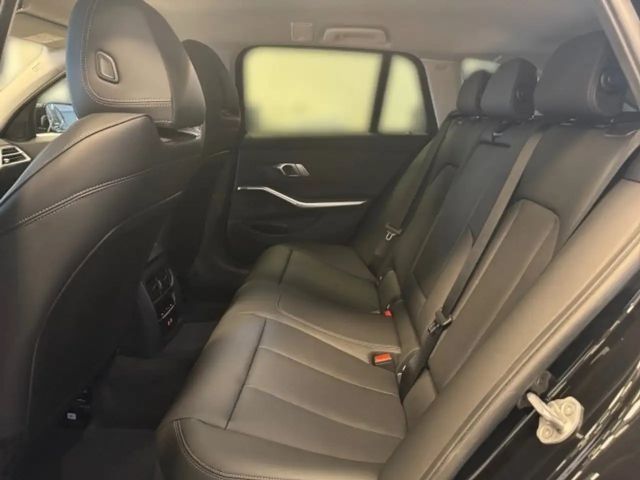 BMW 320 320d Touring xDrive