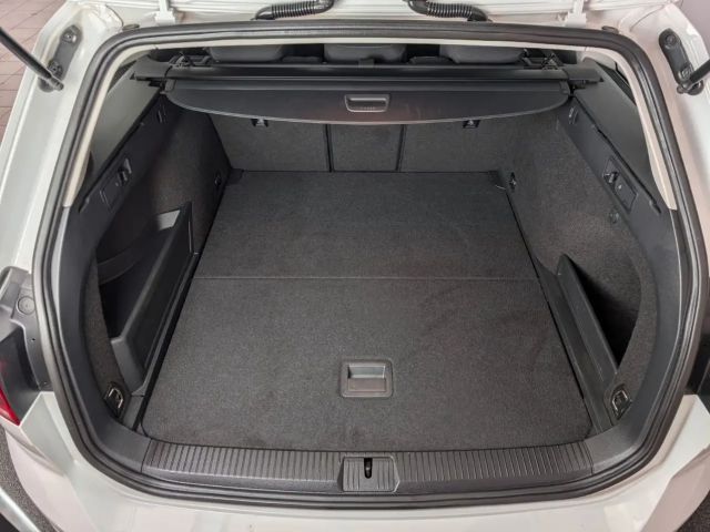 Volkswagen Passat DSG GTE Variant