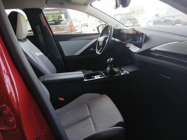 Opel Astra Elegance Sports Tourer