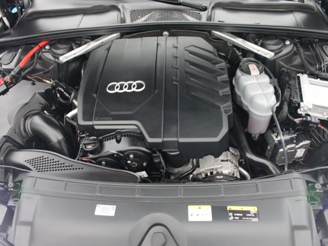 Audi A4 35 TFSI Avant S-Tronic