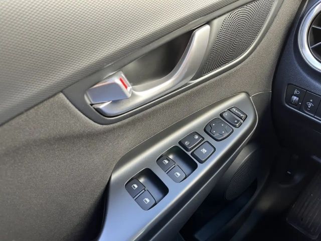 Hyundai Kona 1.6 Hybrid Trend