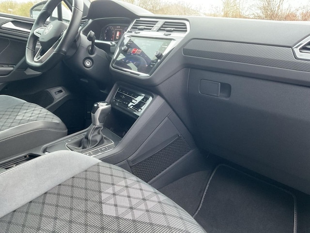 Volkswagen Tiguan 1.5 TSI DSG R-Line