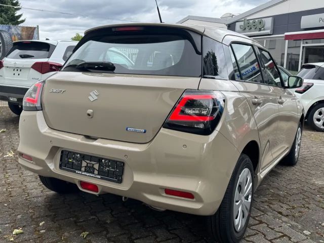 Suzuki Swift 4x4 Club Hybrid