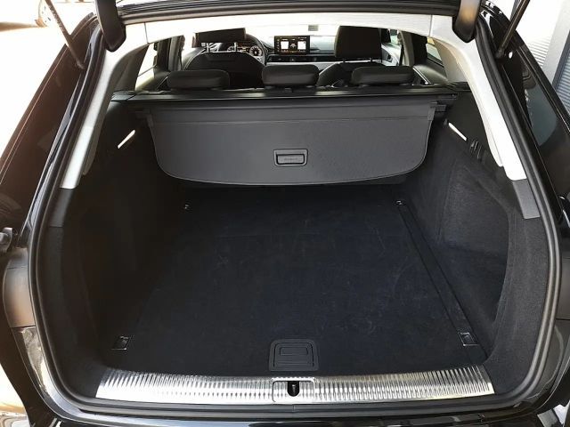 Audi A4 40 TDI Avant S-Line S-Tronic