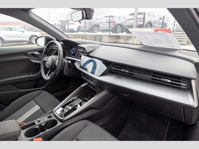 Audi A3 30 TFSI S-Tronic Sportback