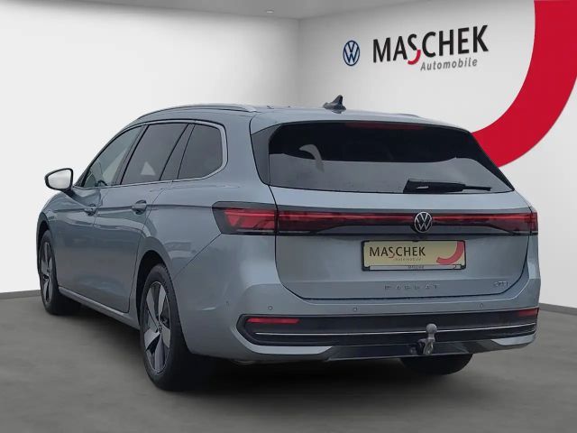 Volkswagen Passat 1.5 eTSI Business DSG