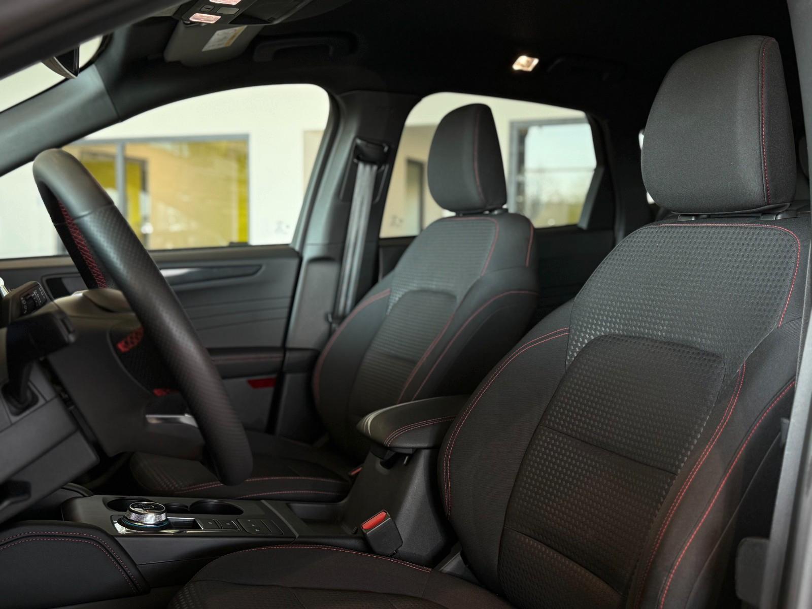 Ford Kuga Hybrid Plug in Hybrid ST Line