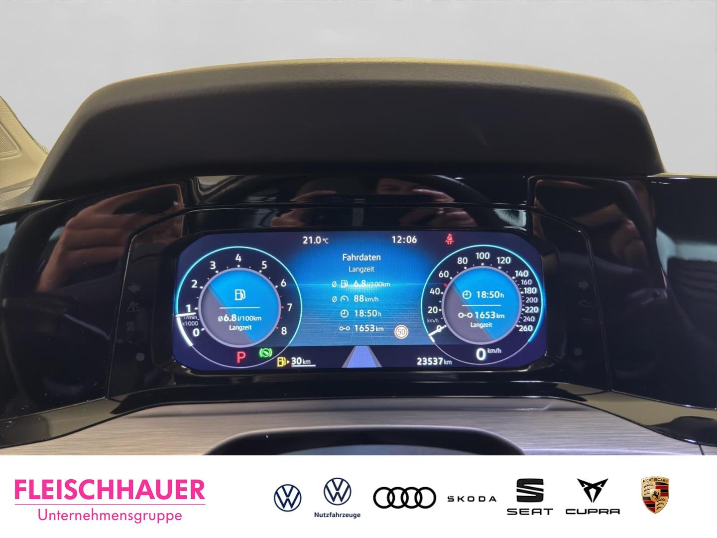 Volkswagen Golf 1.5 eTSI Golf VIII Style