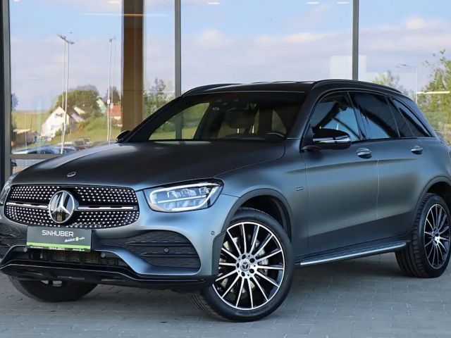 Mercedes-Benz GLC 300 4MATIC AMG Line