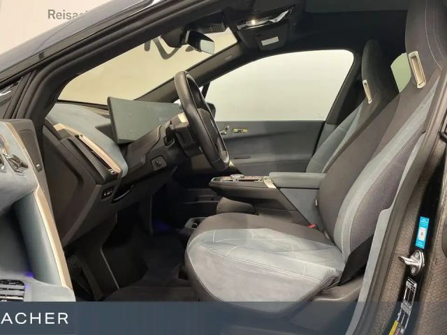 BMW iX xDrive50