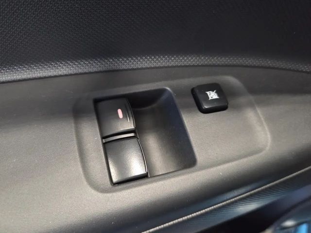 Mitsubishi Space Star Inform Star