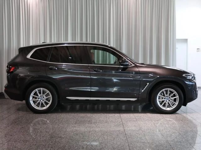BMW X3 xDrive30e