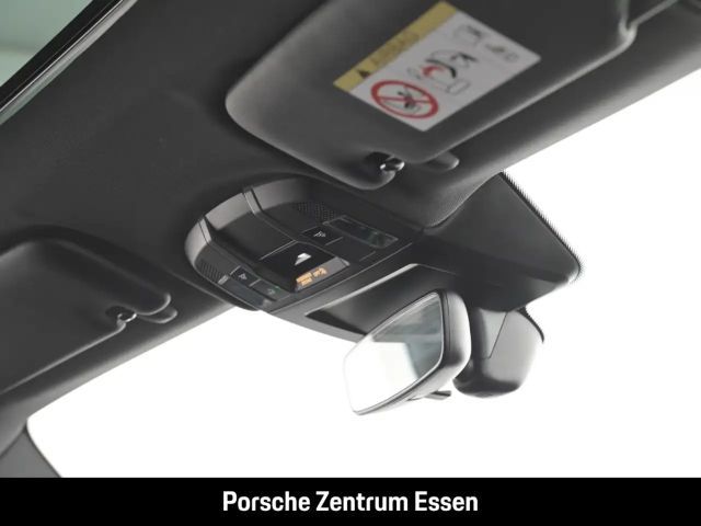 Porsche 992 Carrera Coupé GTS