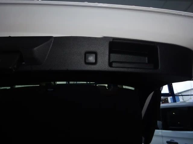 Ford Kuga Hybrid ST Line