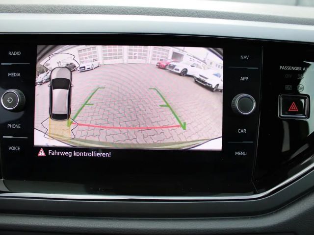 Volkswagen Taigo 1.0 TSI R-Line